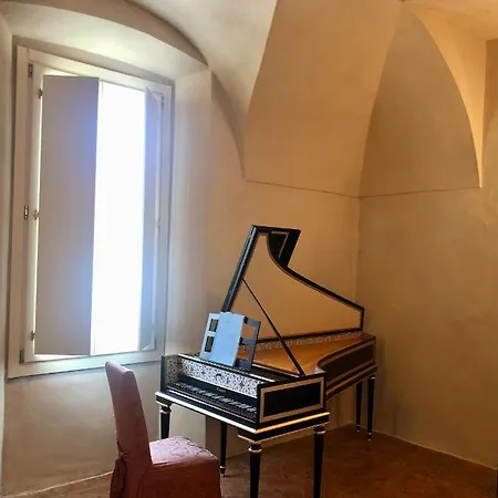 Apartment Antica Casa Fenaroli