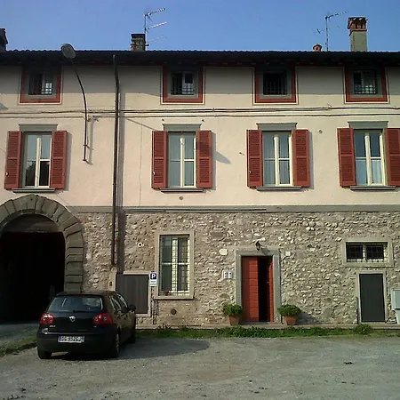 Apartment Antica Casa Fenaroli